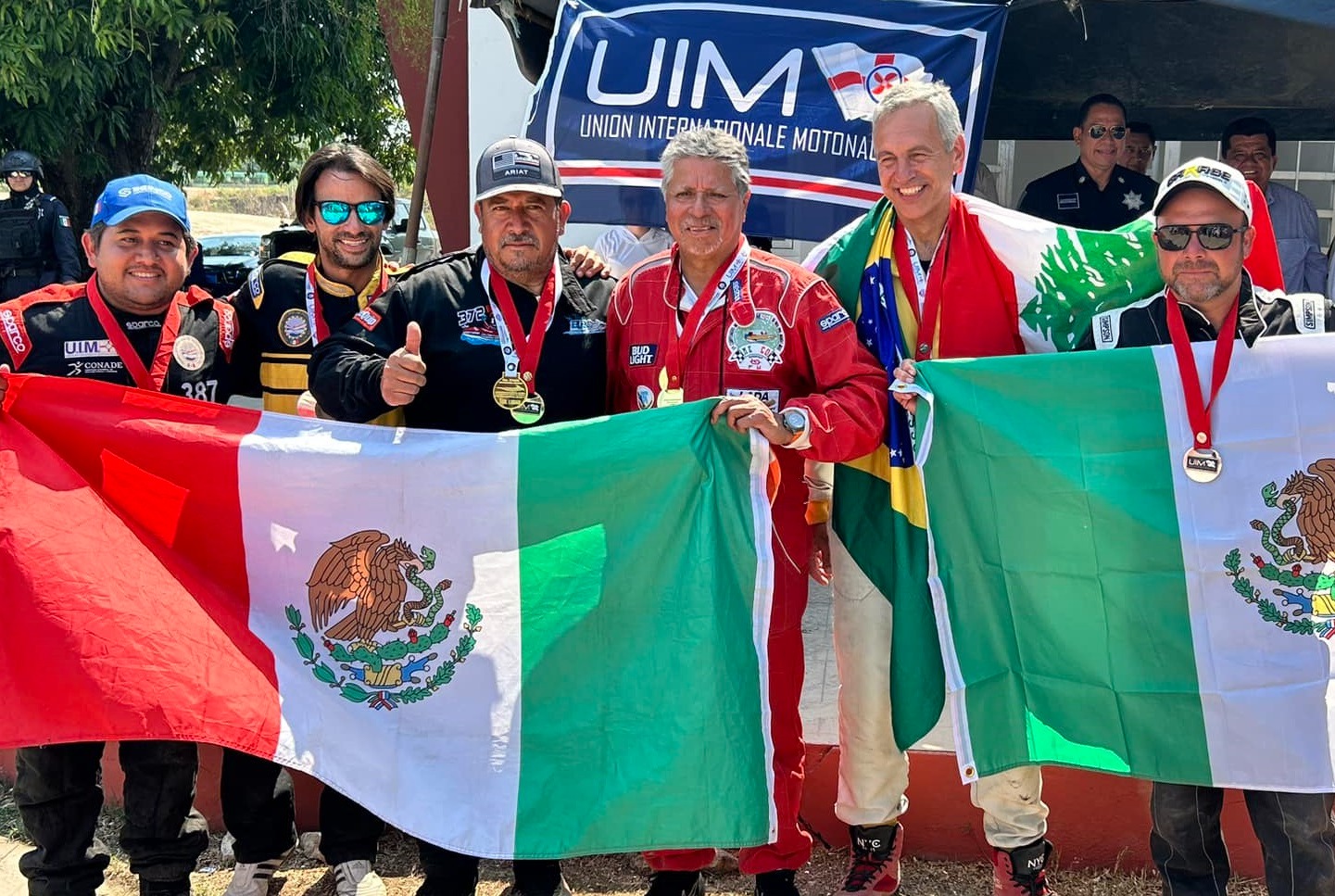 Lebos Chaguri Tricampeão Mundial conquista Vice Campeonato Mundial de Motonáutica no México