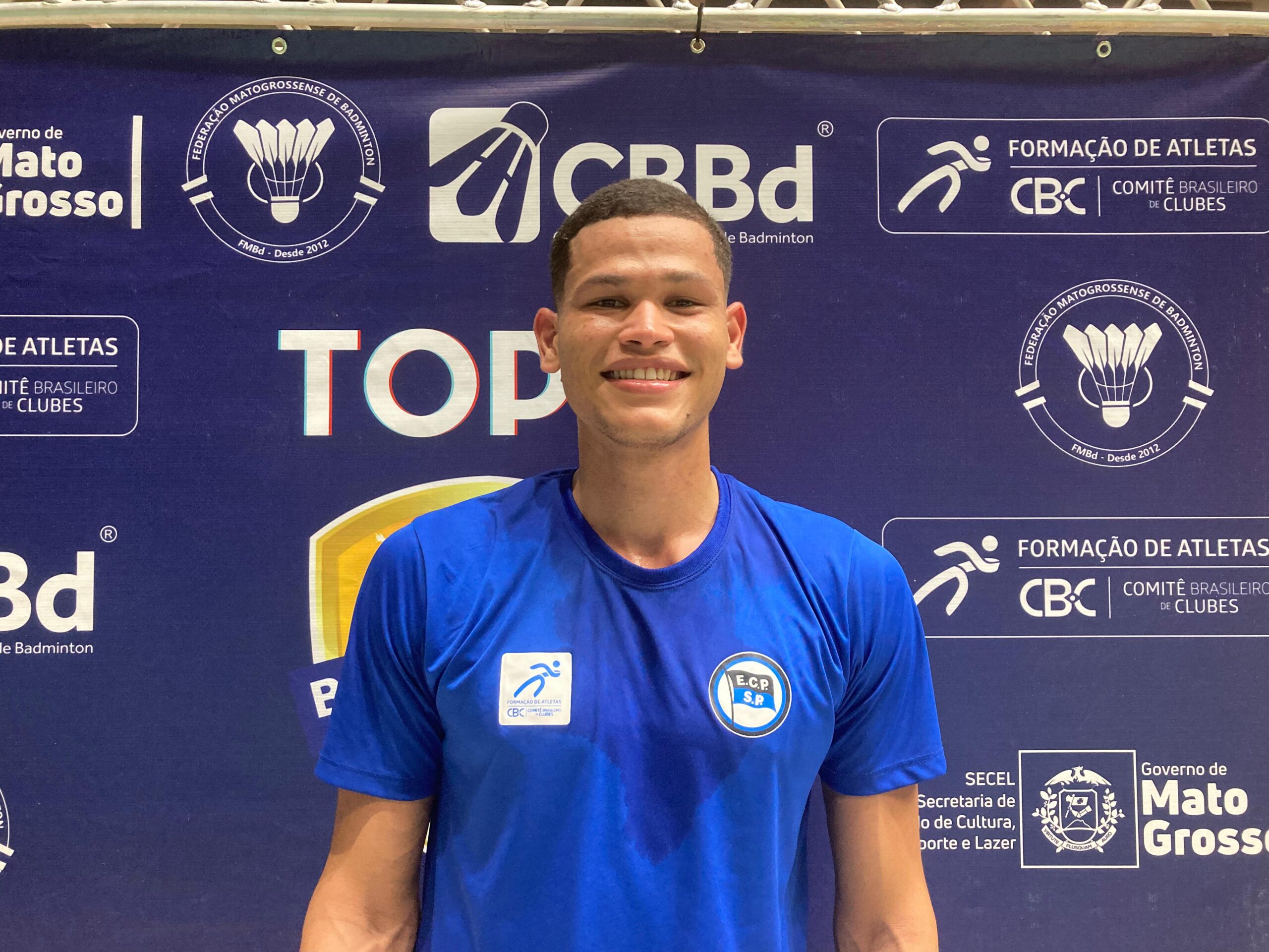 Caio Henrique vence último campeão e está na semifinal do TOP-16