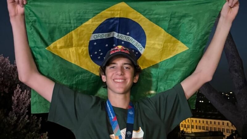 Gui Khury é campeão mundial de Vert
