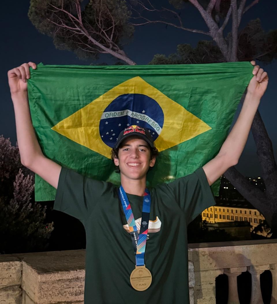 Gui Khury é campeão mundial de Vert