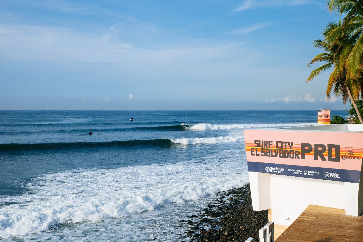 El Salvador Pro 2025: Brasileiros Buscam Domínio nas Ondas de Punta Roca