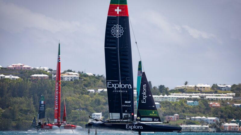 A equipe Explora Journeys Swiss SailGP revela nova identidade visual nas Ilhas Bermudas